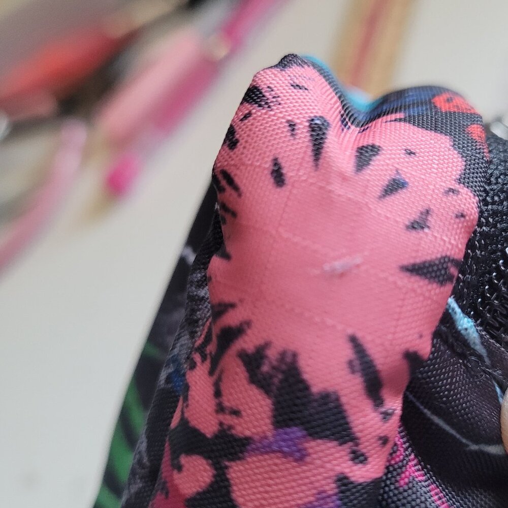 LeSportsac wristlet - Picture 8 of 8
